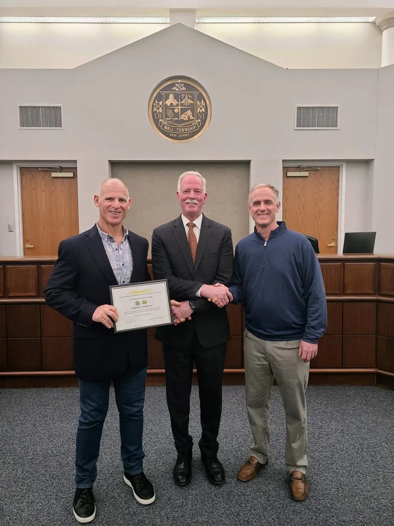 Drs. Joe and Jack Campi and the mayor